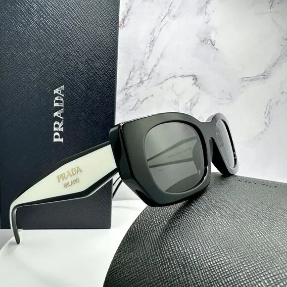 New PRADA Sunglasses - Picture 4 of 16